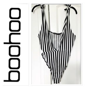 Boohoo bodysuit
